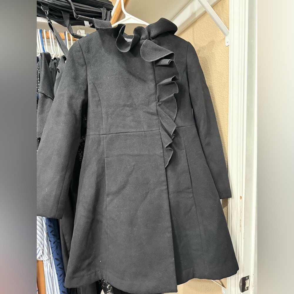 Rothschild Black and Gray Label